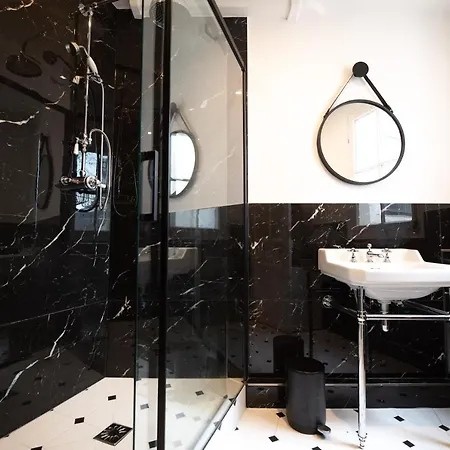 Luxury Flat Victor Hugo